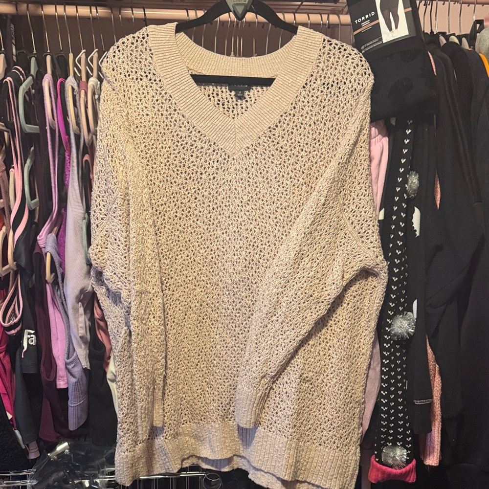Open-Knit V-Neck Sweater in Light Beige